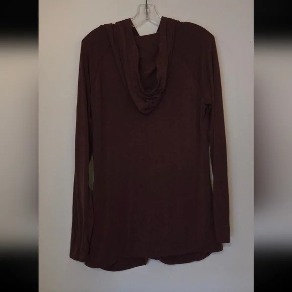 VEUC - Gap Maternity Hoodie - Burgundy/Maroon Colour; Size Large; Breathable - Picture 2 of 10